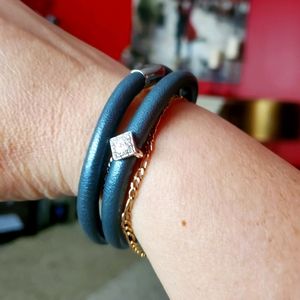 Leather 2 tier bracelet